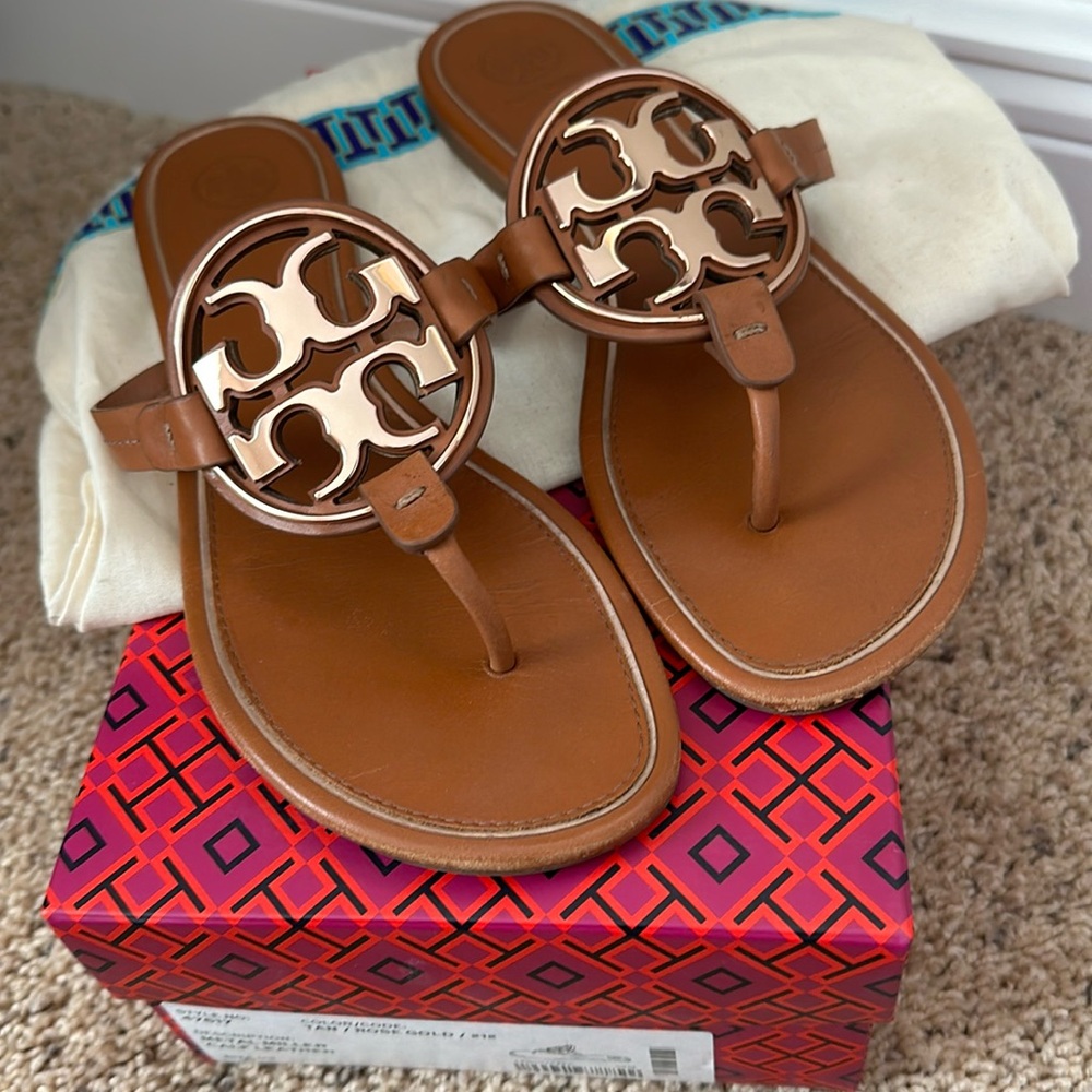 Tory Burch Sandals Tan/Rose Gold Comes with Box and dust bag